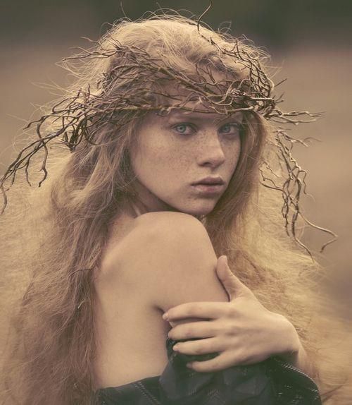 Wild girls with branch crown
